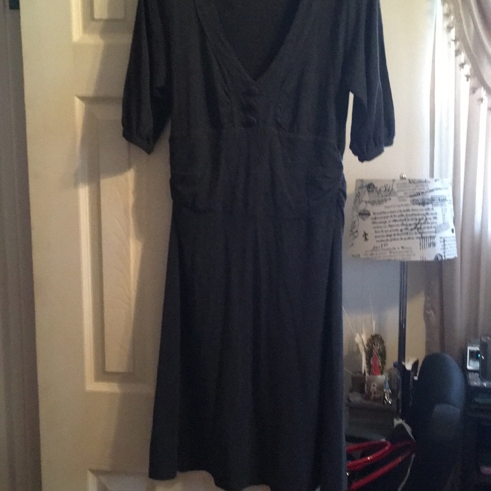 Dress - Picture 2 of 2
